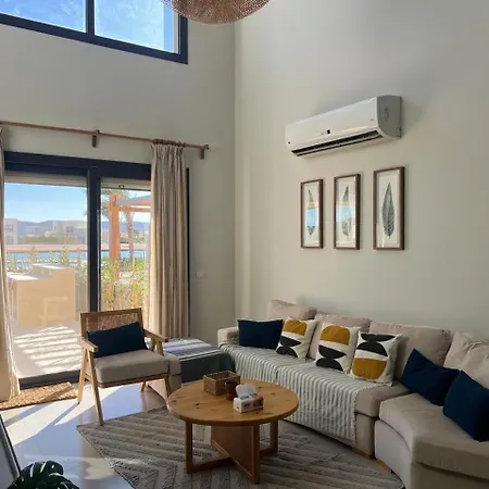 Hotel Bright Modern Brand New Shedwan Th