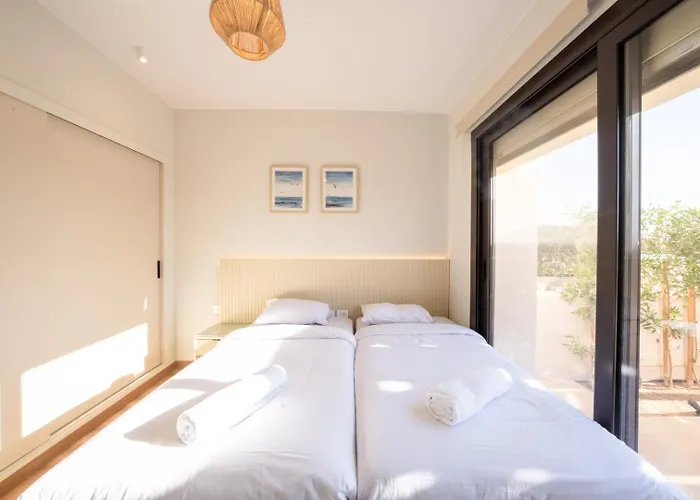 Bright Shedwan 3br • Modern Townhouse *
