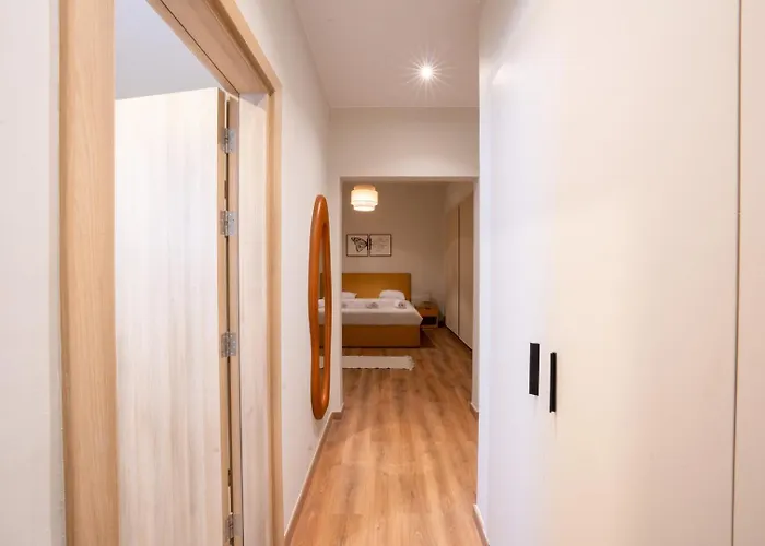 Bright Shedwan 3br • Modern Townhouse