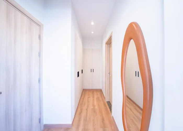 Bright Shedwan 3br • Modern Townhouse
